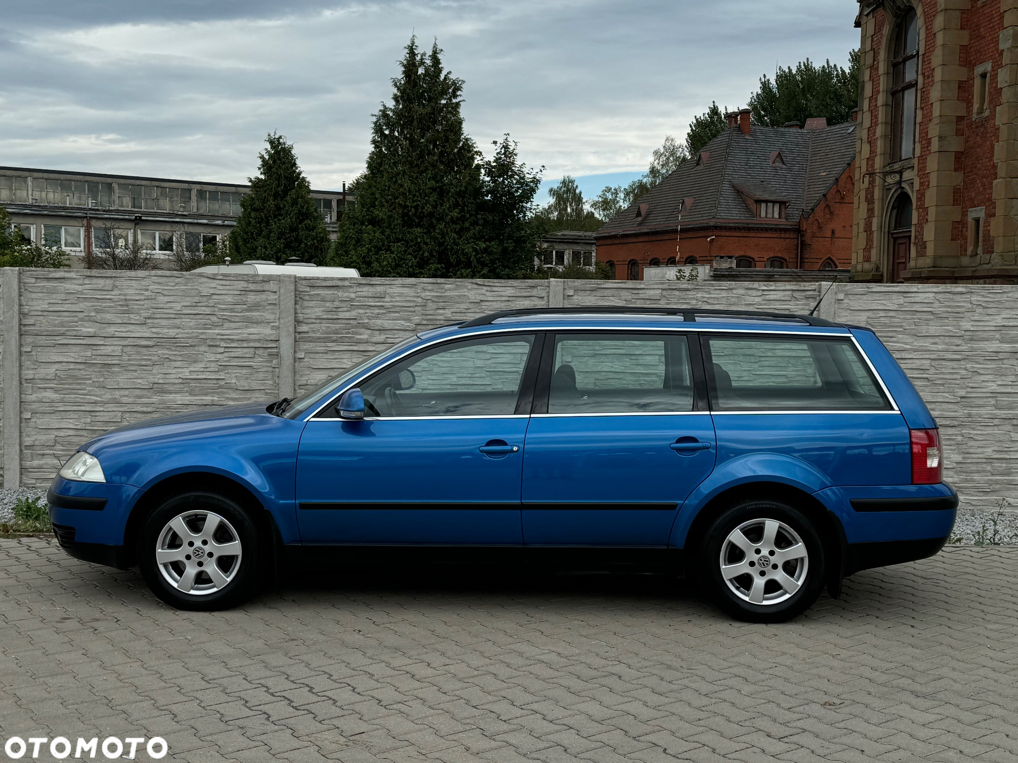 Volkswagen Passat 1.6 Comfortline - 6