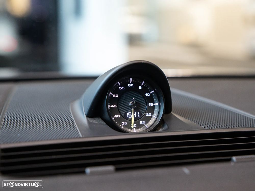Porsche Panamera Sport Turismo 4 E-Hybrid Platinum Edition PDLS - 28