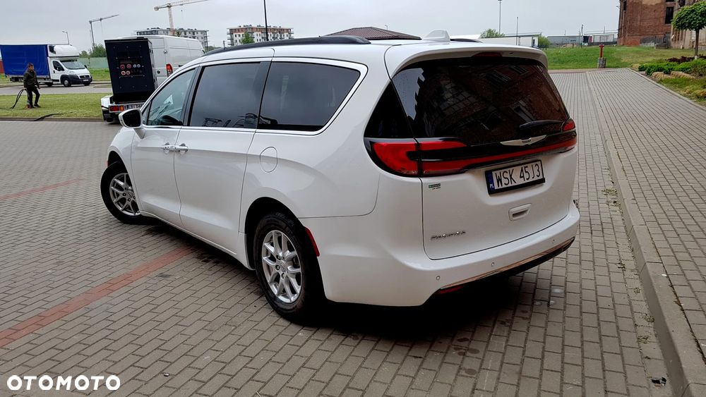 Chrysler Pacifica - 18