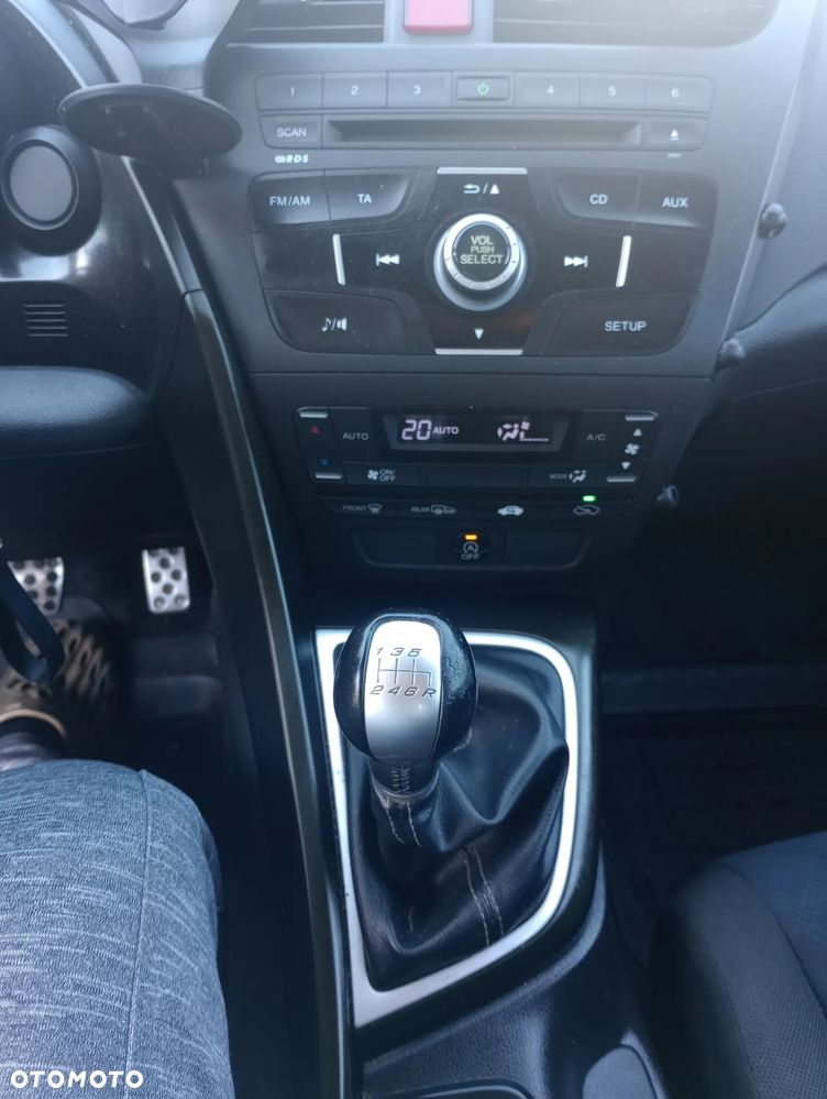 Honda Civic 1.4 i-VTEC Comfort - 15