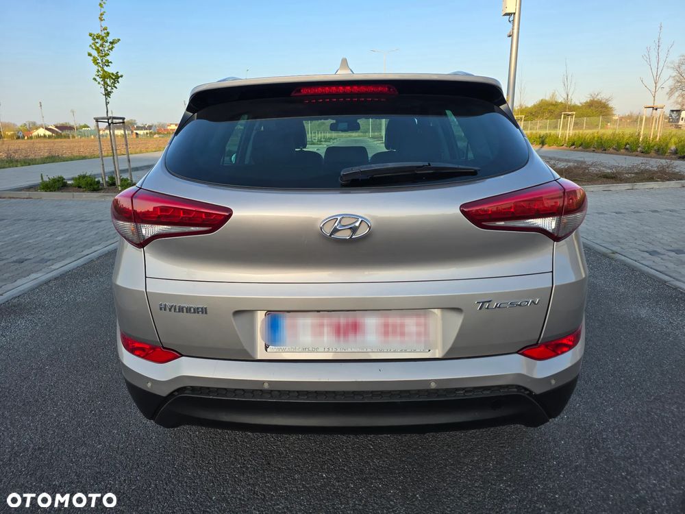 Hyundai Tucson blue 1.7 CRDi 2WD Passion Plus - 9
