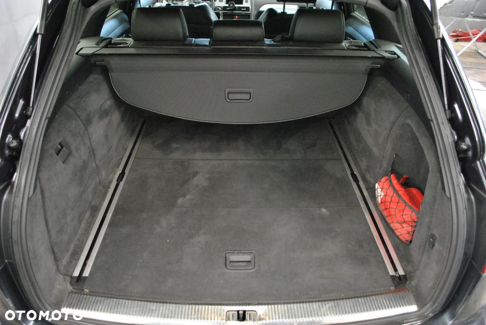 Audi A6 Avant 3.0 TDI DPF quattro tiptronic - 9