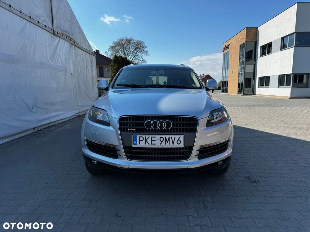 Audi Q7 3.0 TDI Quattro Tiptronic - 4