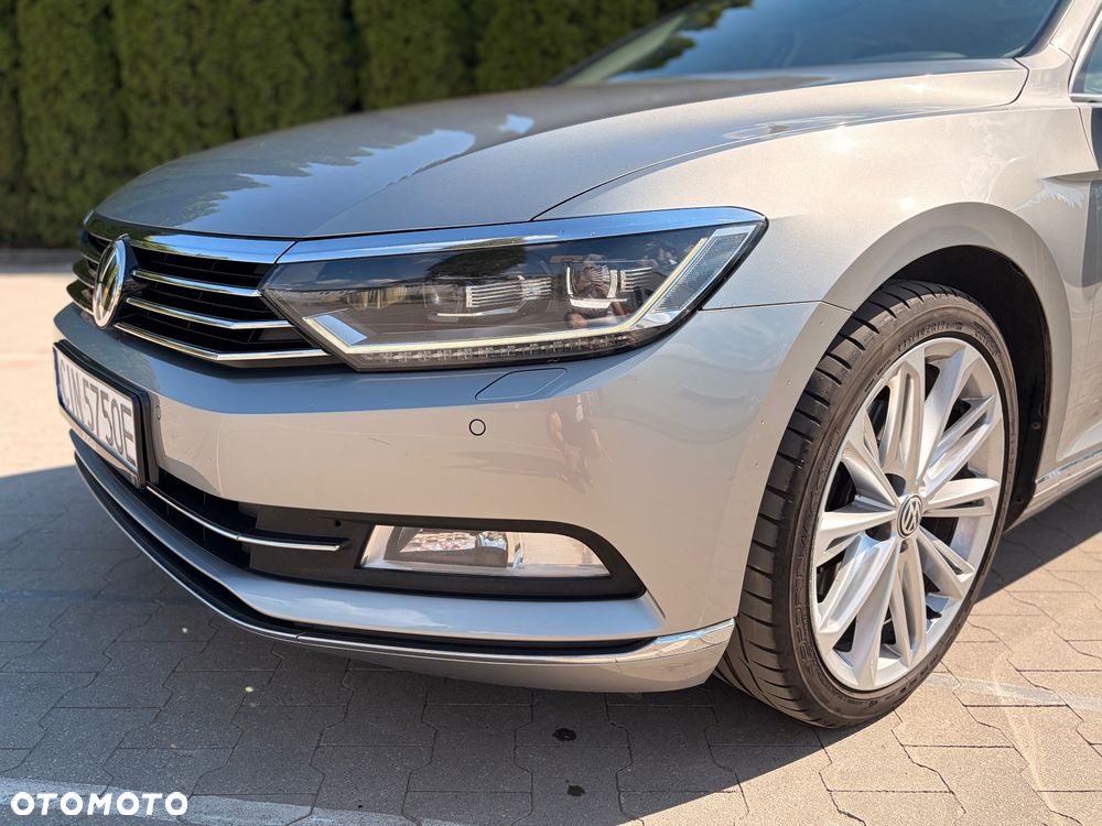 Volkswagen Passat 2.0 TDI (BlueMotion Technology) DSG Highline - 23