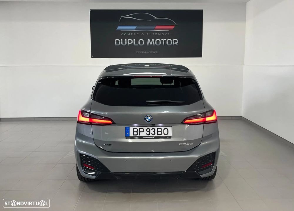 BMW 225xe Active Tourer e xDrive Pack Desportivo M - 8