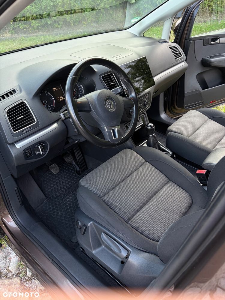 Volkswagen Sharan 2.0 TDI Comfortline - 10