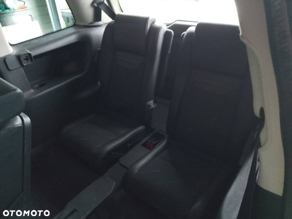 Opel Zafira - 11