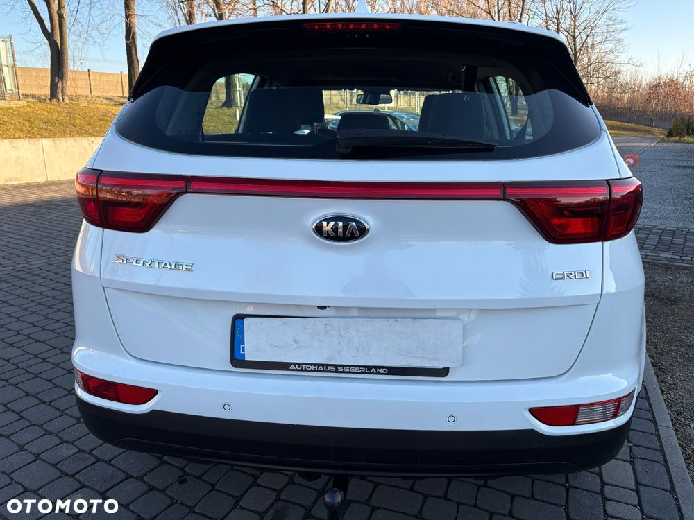 Kia Sportage 2.0 CRDI 4WD Automatik Vision - 8