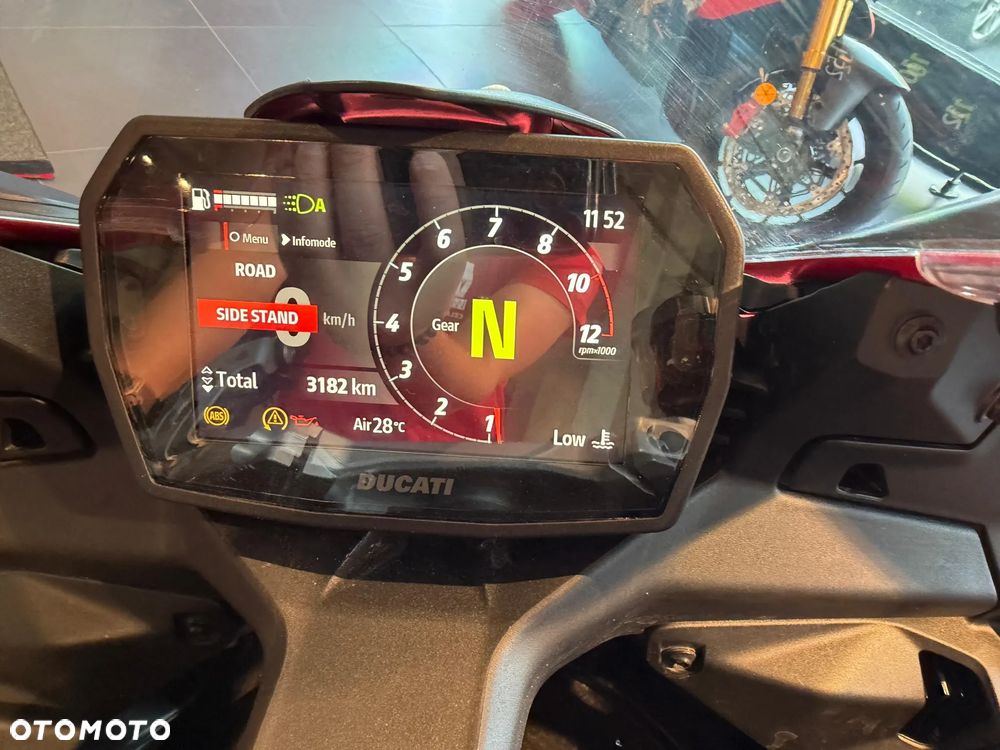 Ducati Panigale V2 - 11