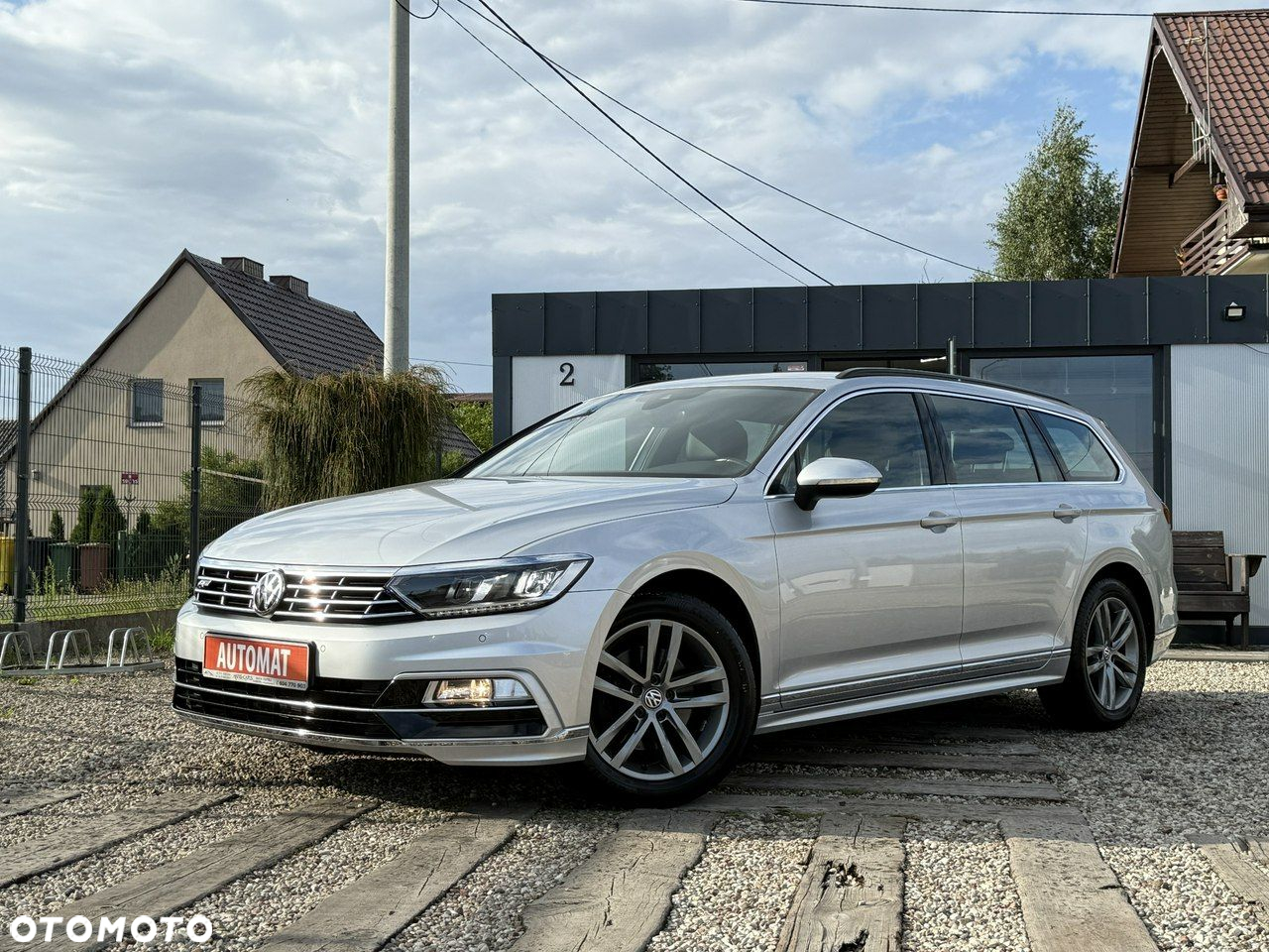 Volkswagen Passat - 10