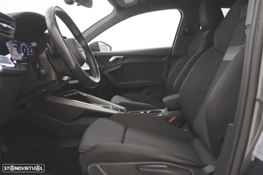 Audi A3 Limousine 30 TFSI S line S tronic - 5