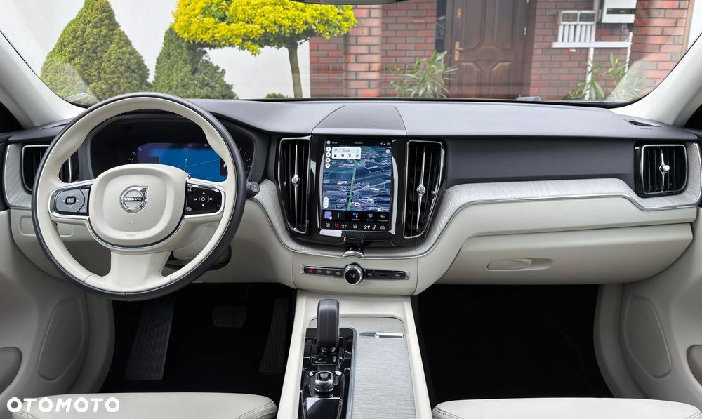 Volvo XC 60 B4 D Geartronic RDesign - 8