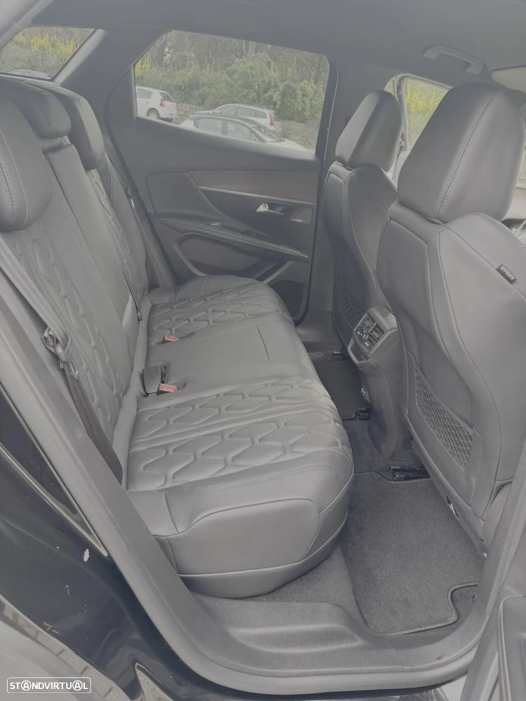 Peugeot 3008 1.6 Hybrid4 GT Pack e-EAT8 - 17