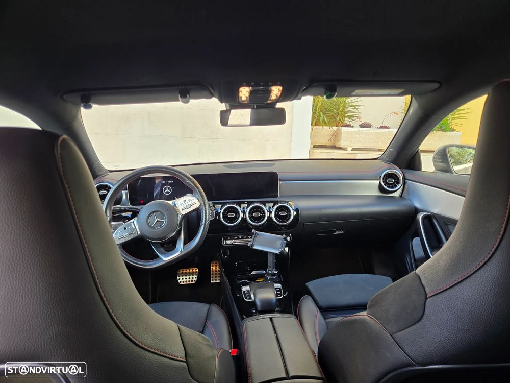 Mercedes-Benz CLA 180 d Shooting Brake AMG Line Aut. - 9