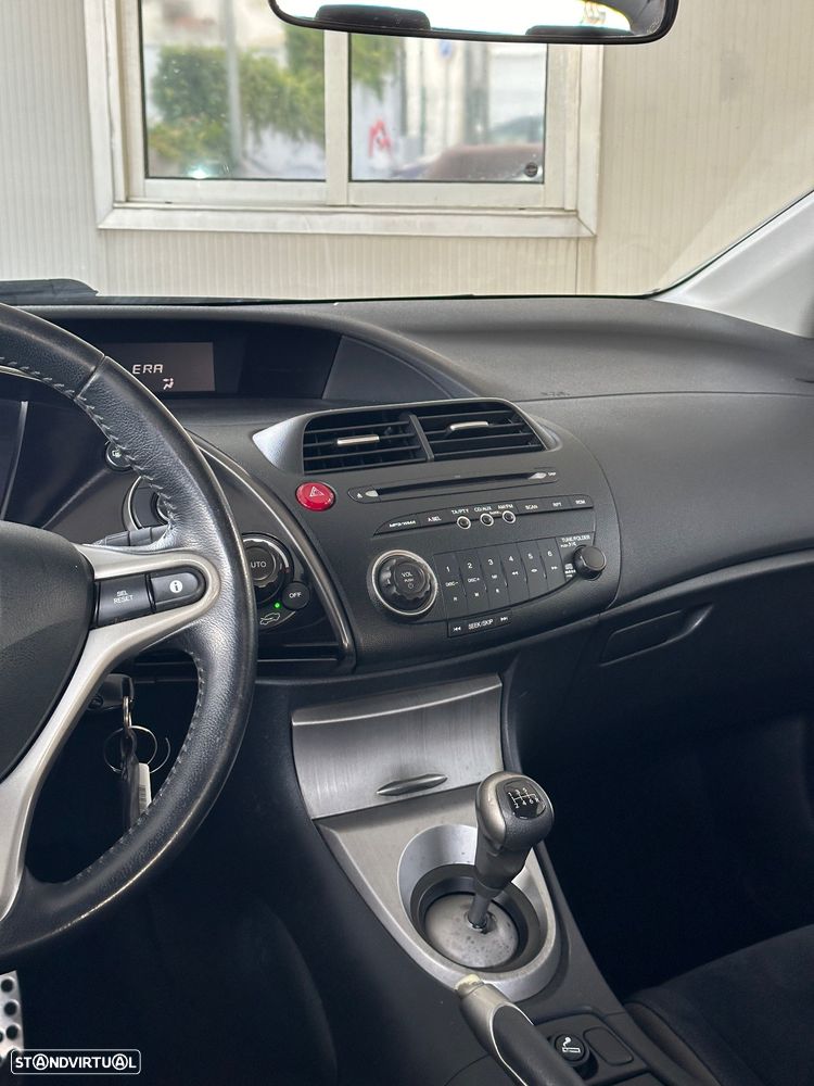 Honda Civic 1.4 Sport - 20