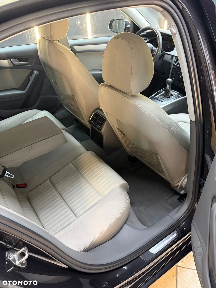 Audi A4 Limousine 2.0 TDI - 9
