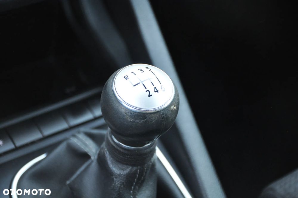 Volkswagen Scirocco 1.4 TSI Match - 29