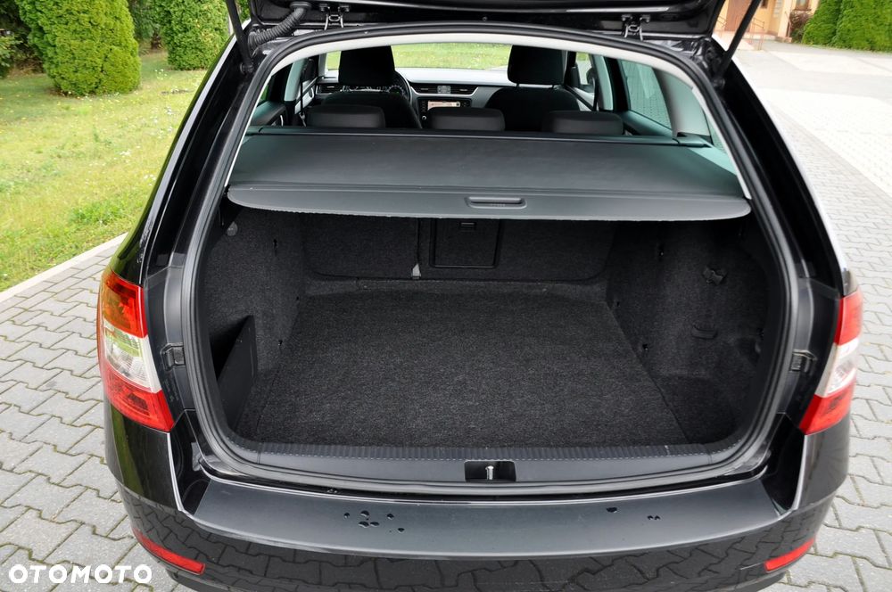 Skoda Octavia 2.0 TDI Elegance DSG - 38