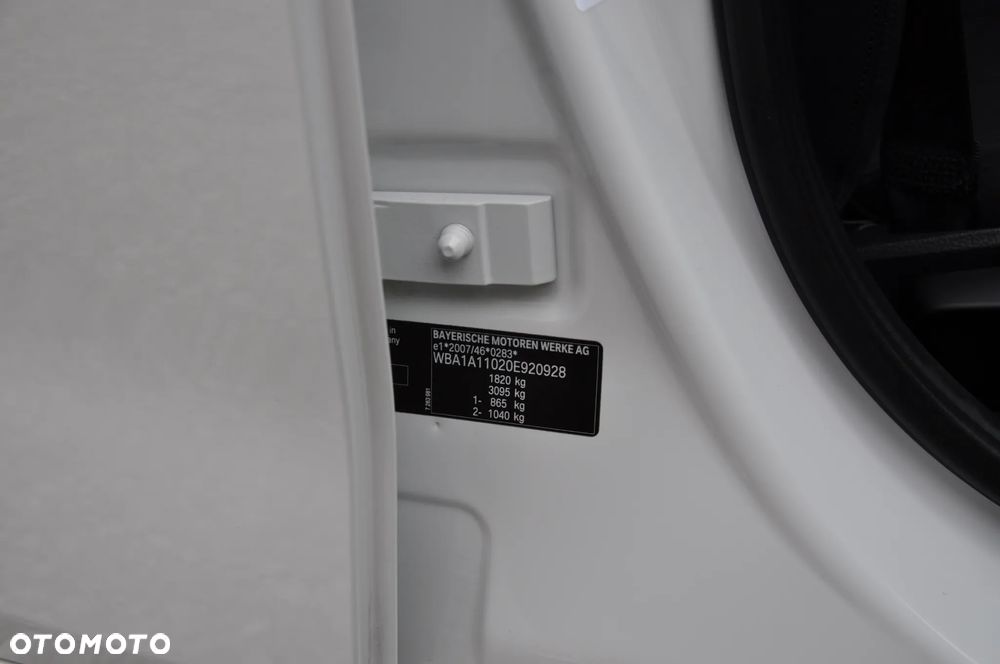 BMW Seria 1 118i - 14
