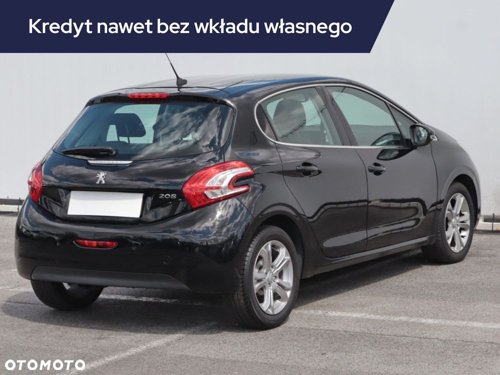 Peugeot 208 - 7