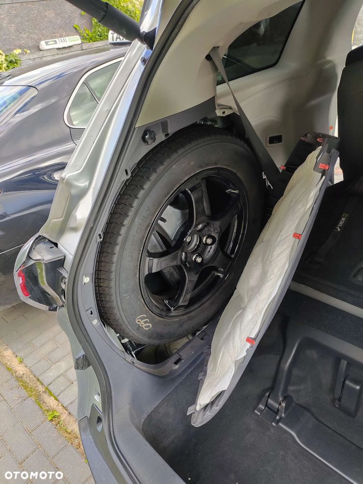 Toyota Sienna - 29