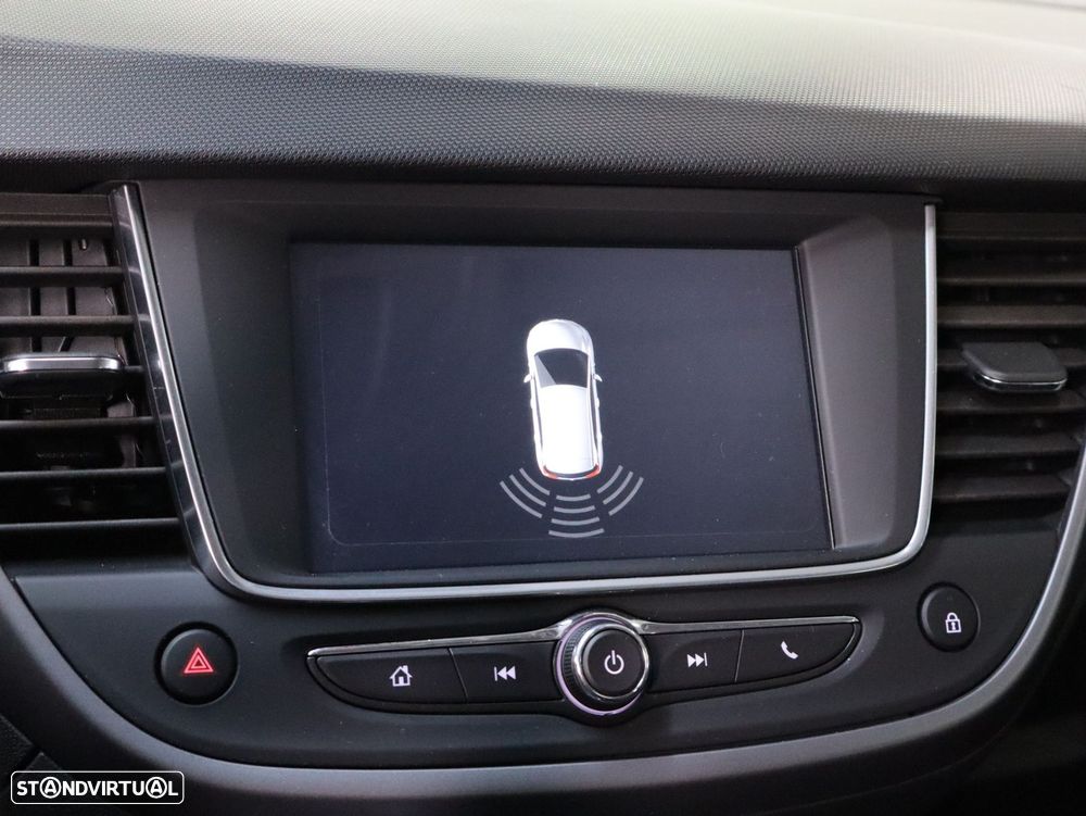 Opel Crossland X 1.2 T Innovation - 11