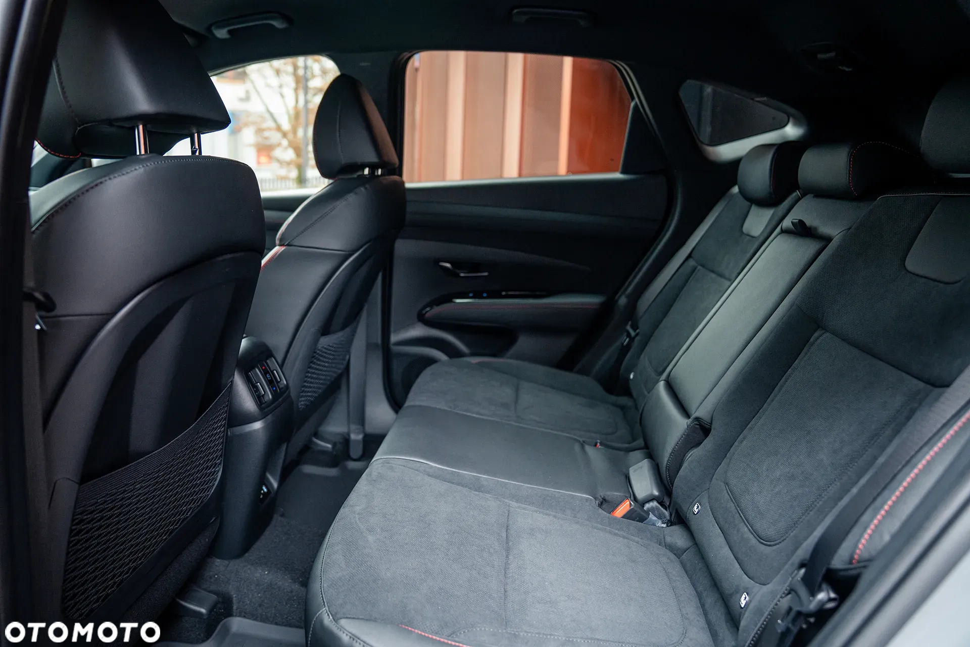 Hyundai Tucson 1.6 T-GDi HEV N-Line 2WD - 18