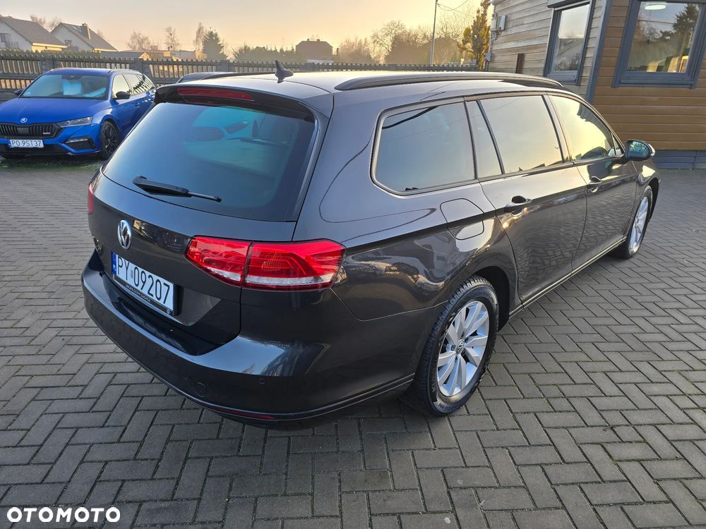 Volkswagen Passat Variant - 4
