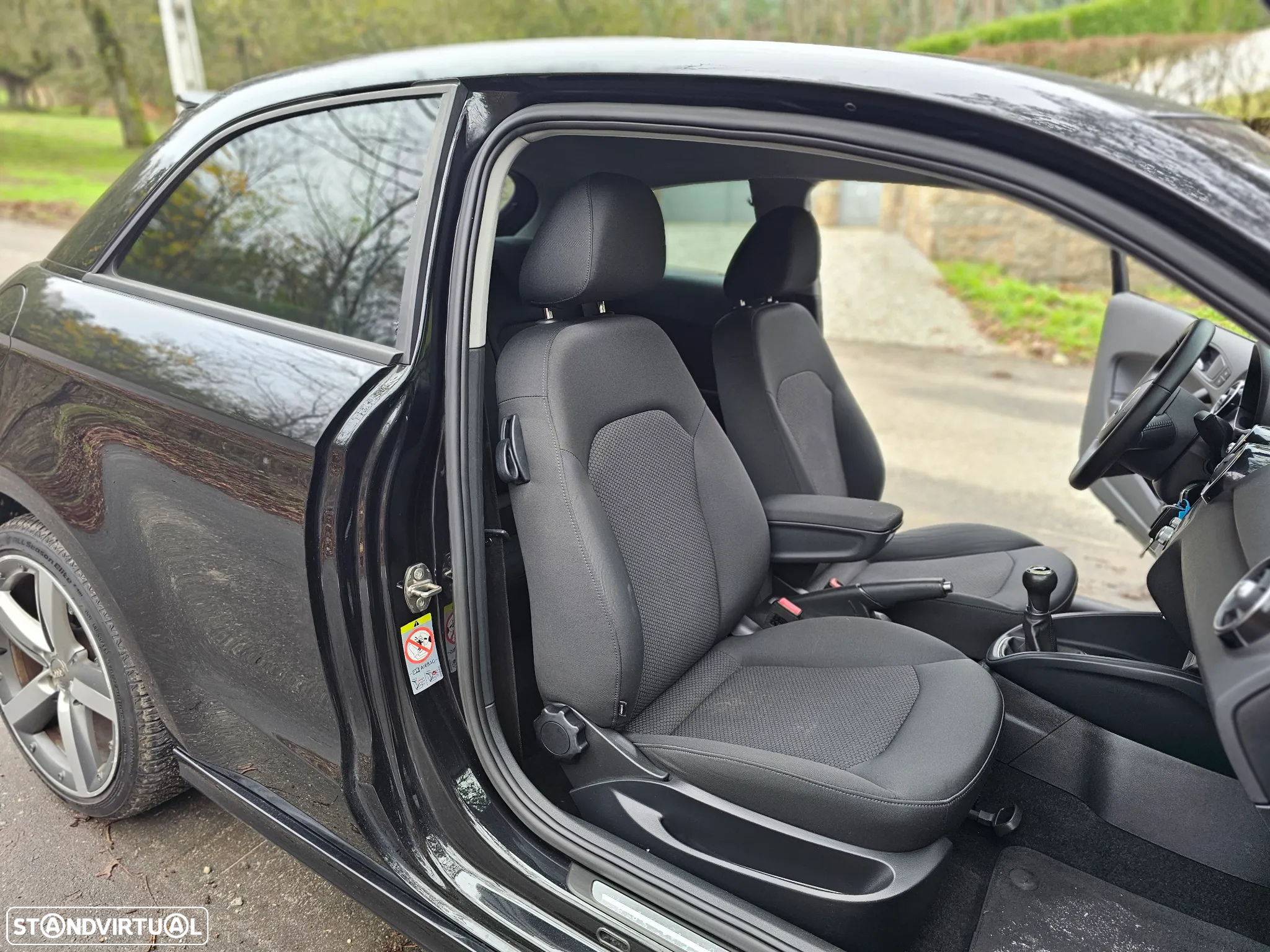 Audi A1 1.6 TDI S line edition - 16