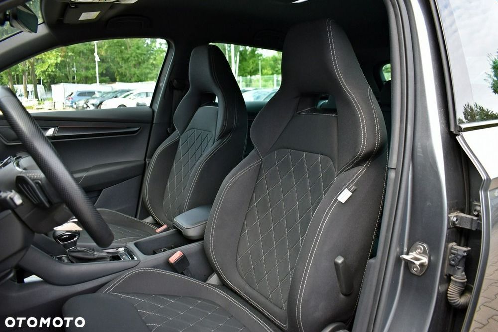 Skoda Karoq 2.0 TSI 4x4 Sportline DSG - 11