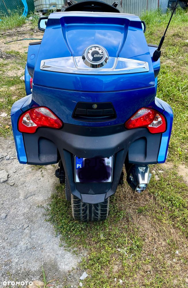 Can-Am Spyder - 4