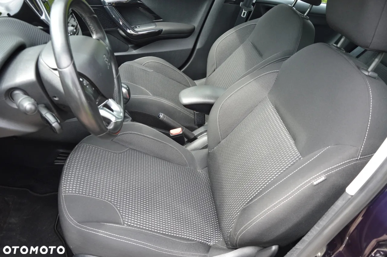 Peugeot 208 1.2 PureTech Allure - 13
