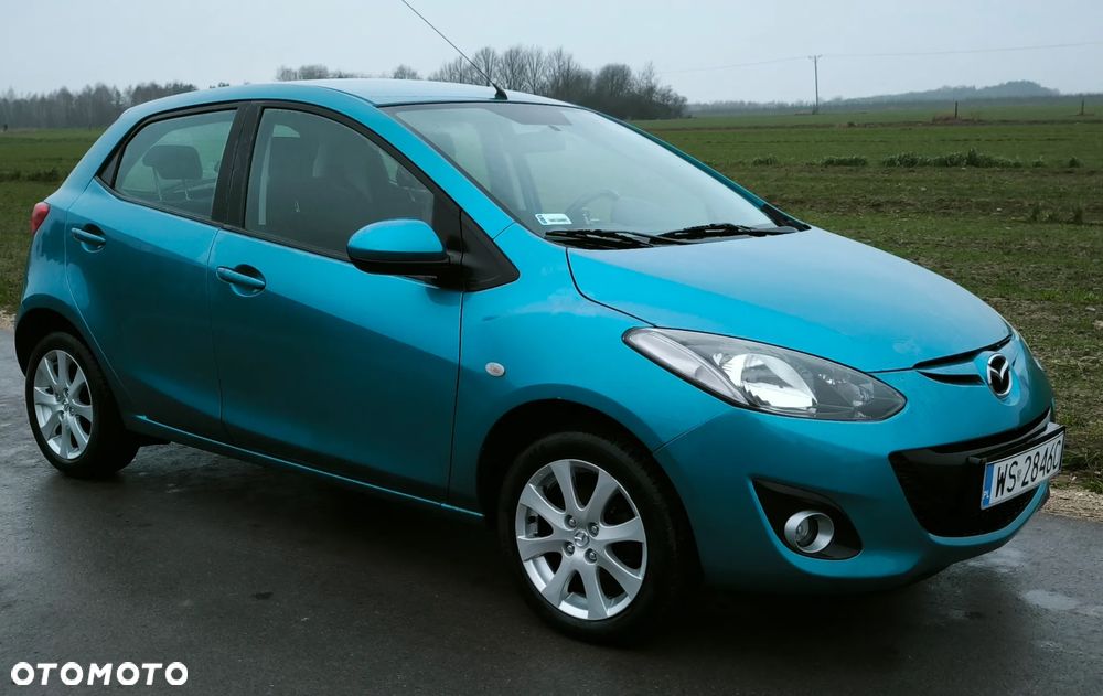 Mazda 2 - 11