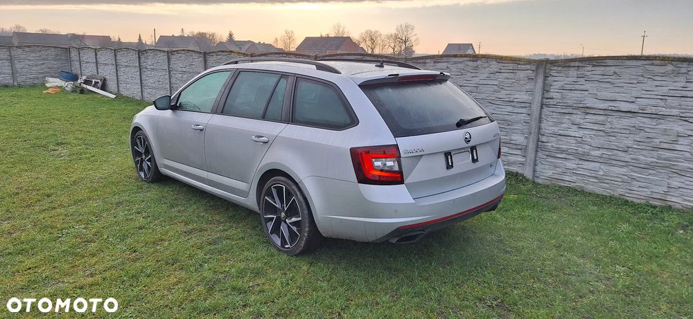 Skoda Octavia - 14