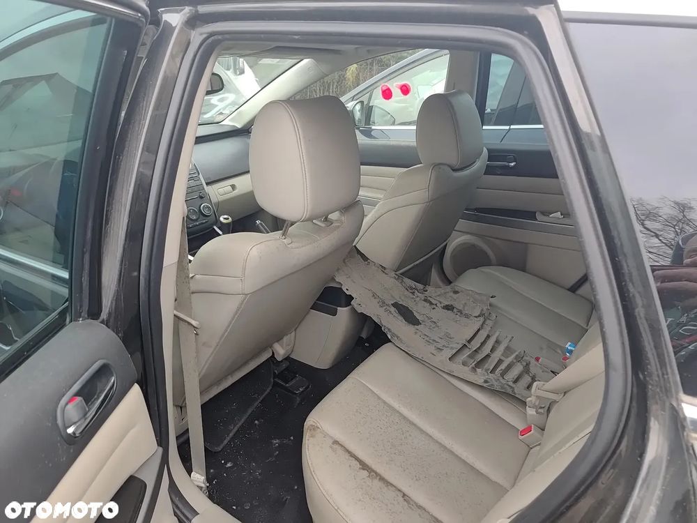 Mazda CX-7 - 12