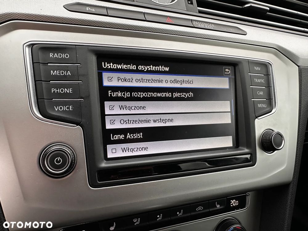 Volkswagen Passat 1.6 TDI (BlueMotion Technology) DSG Comfortline - 35