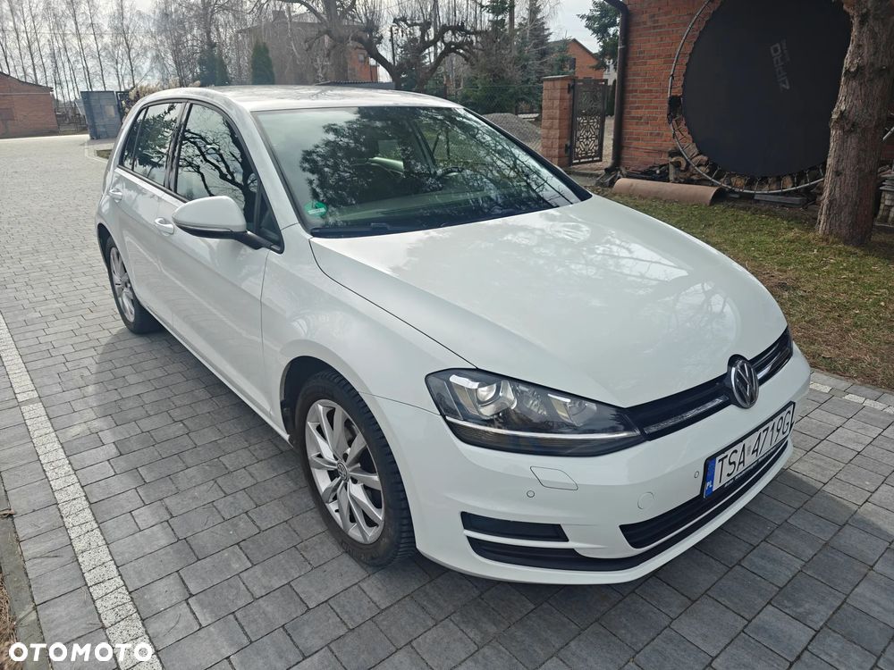 Volkswagen Golf 1.2 TSI BlueMotion Technology Comfortline - 2