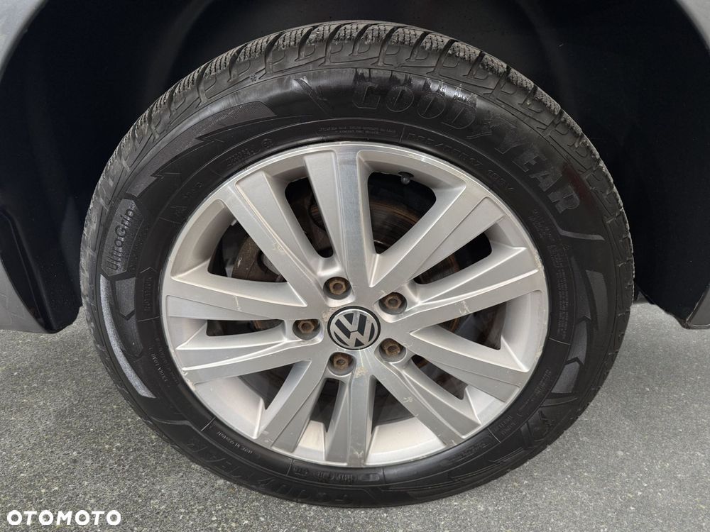 Volkswagen Multivan - 12
