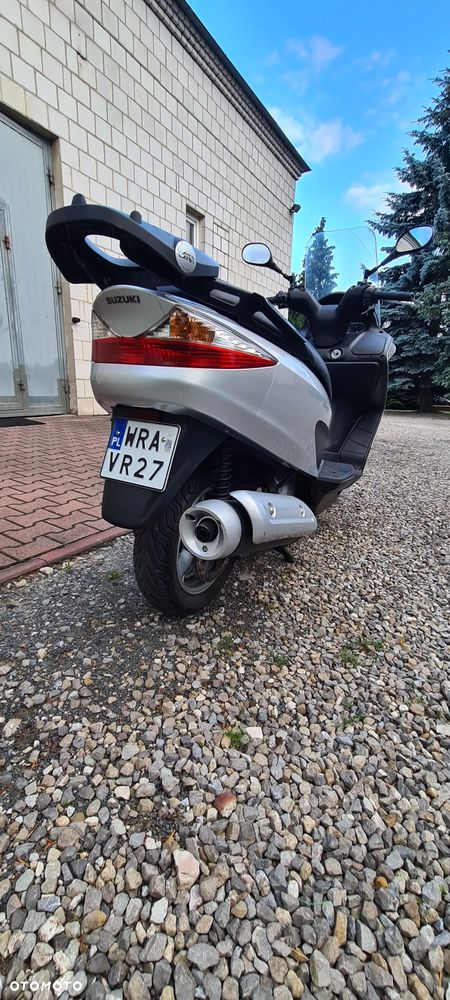 Suzuki Burgman - 7