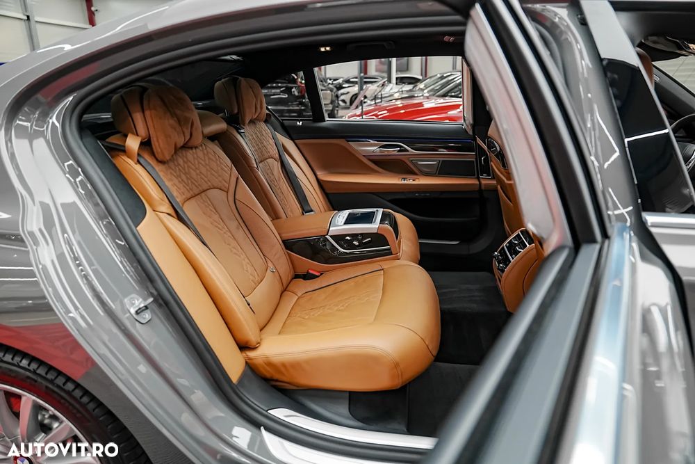 BMW Seria 7 745Le xDrive - 12