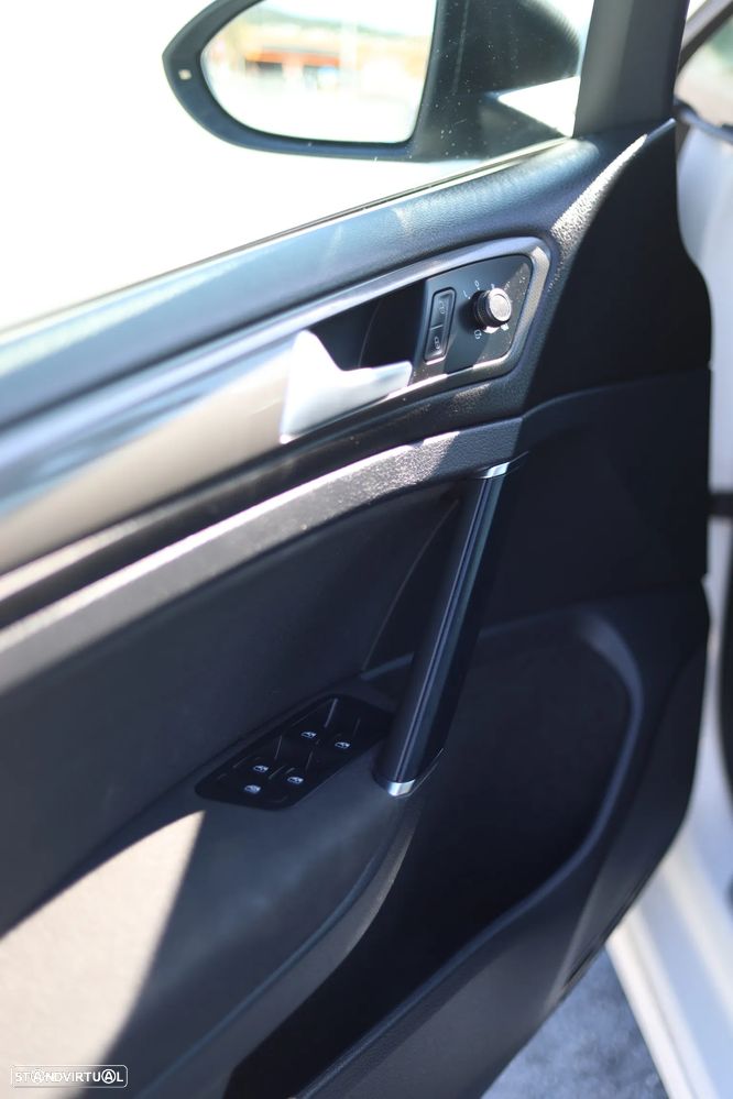 VW Golf 1.5 TSI ACT Join - 16