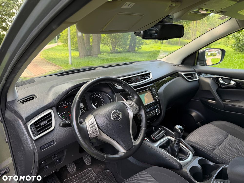 Nissan Qashqai - 14