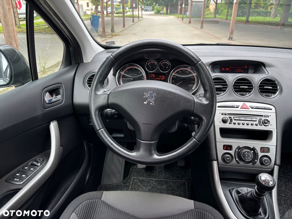 Peugeot 308 HDi FAP 110 Premium - 29