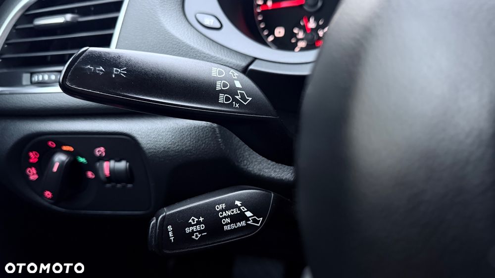 Audi Q3 2.0 TDI - 26