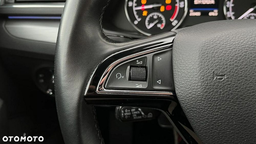 Skoda Superb 2.0 TDI DSG Premium Edition - 15