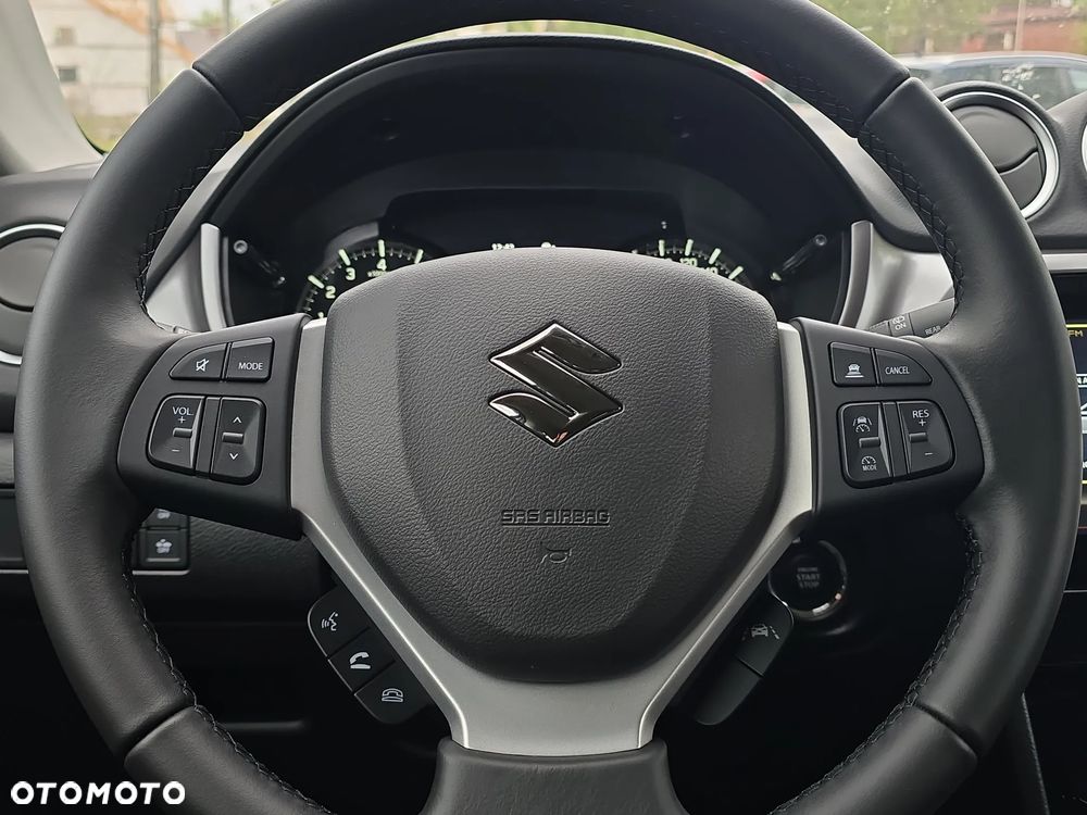 Suzuki Vitara 1.4 Boosterjet mHEV Premium Plus 2WD - 17
