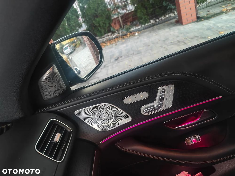 Mercedes-Benz GLE - 12