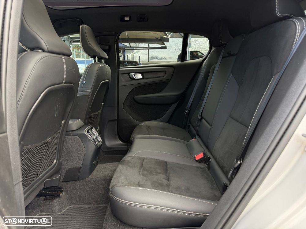 Volvo C40 Recharge Plus - 41