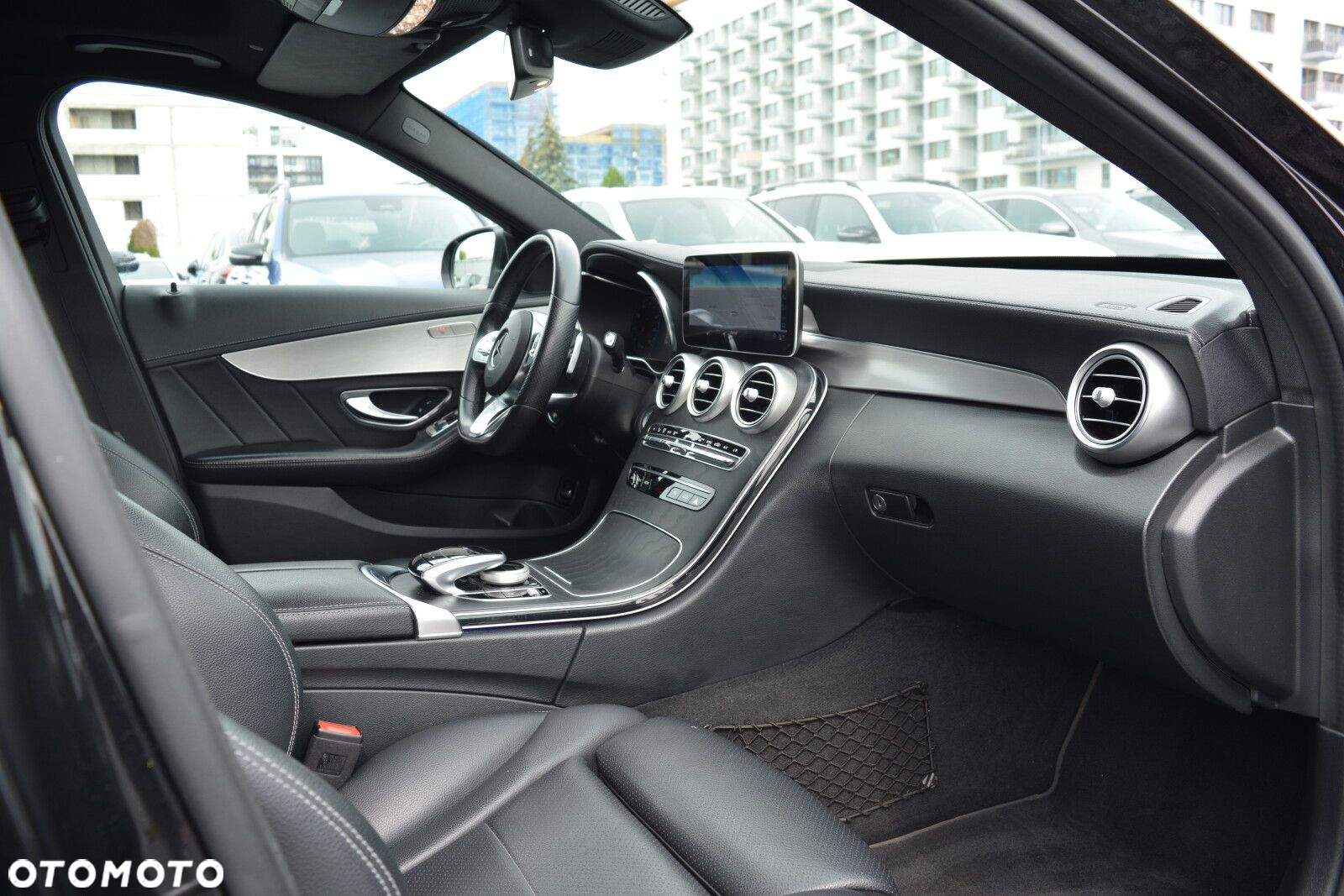 Mercedes-Benz Klasa C 200 4MATIC 9G-TRONIC - 25