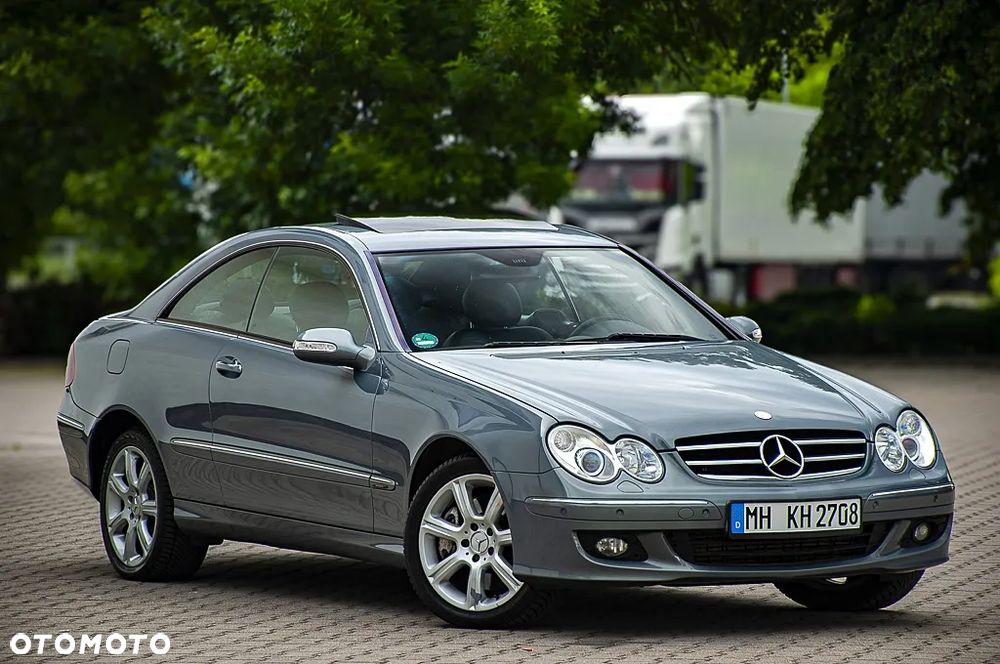 Mercedes-Benz CLK 320 CDI 7G-TRONIC Avantgarde - 2